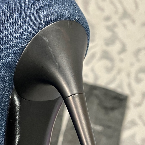💥 TOM FORD💥 denim pin heel pump - Picture 6 of 10